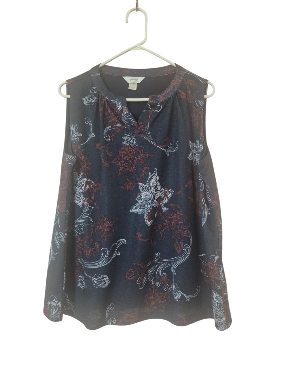 CJ Banks Navy Floral Sleeveless V-Notch Camisole